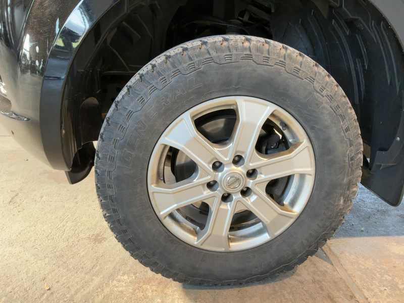 Nissan NP300 Pick-up 2.3 dCi Visia Double Cab 4x4 2021 – снимка 3