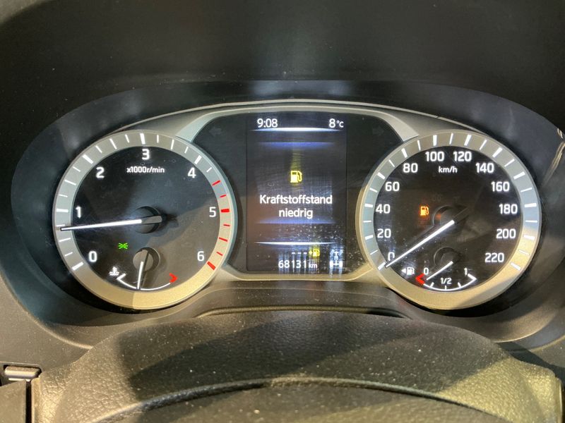Nissan NP300 Pick-up 2.3 dCi Visia Double Cab 4x4 2021 – снимка 18