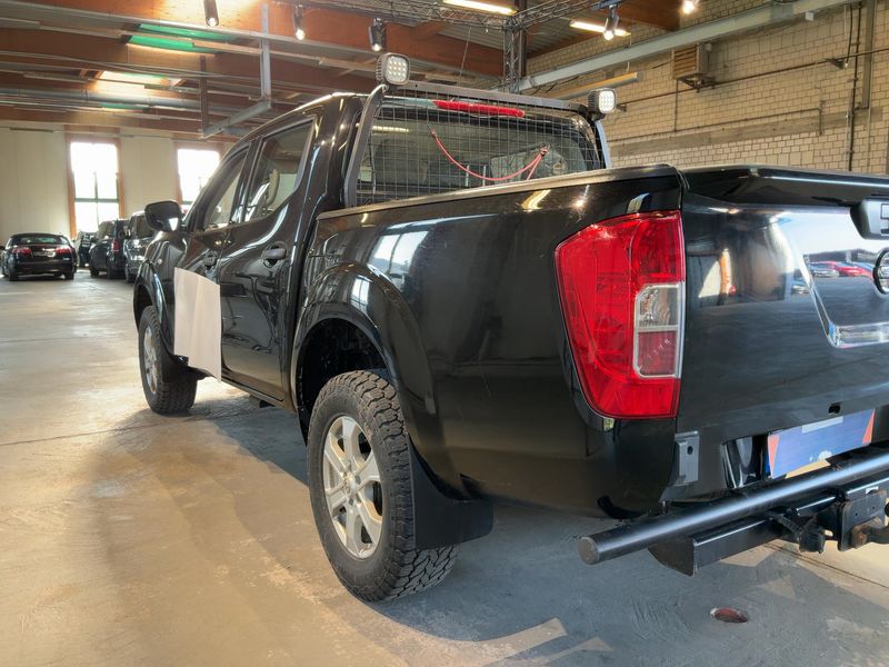 Nissan NP300 Pick-up 2.3 dCi Visia Double Cab 4x4 2021 – снимка 6