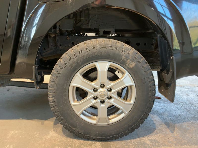 Nissan NP300 Pick-up 2.3 dCi Visia Double Cab 4x4 2021 – снимка 5