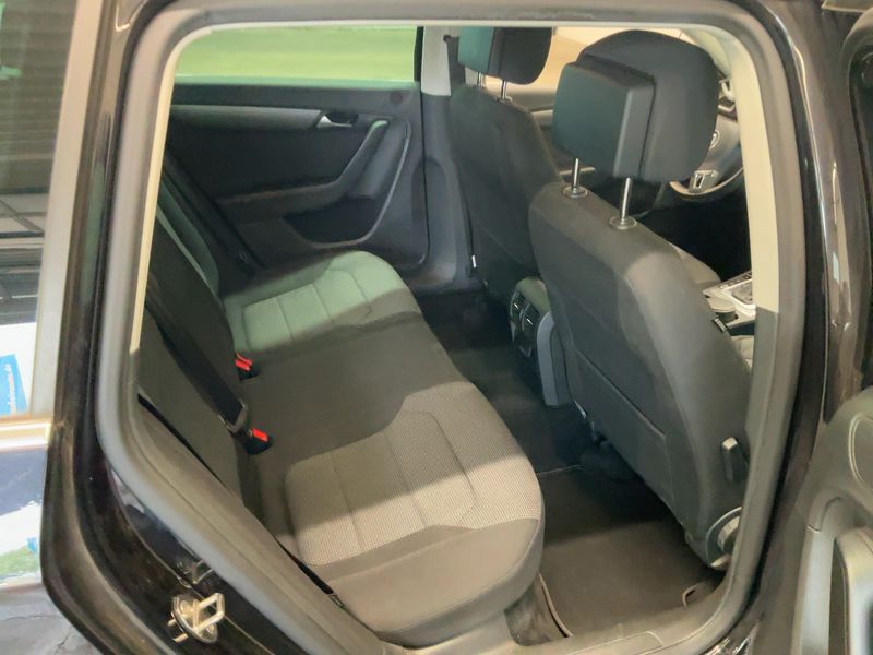 Volkswagen Passat 2.0 TDI Business Edition BlueMotion Tech 2014 – снимка 20