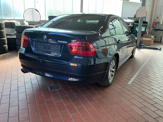 BMW 3er 320i 2008 – снимка 2