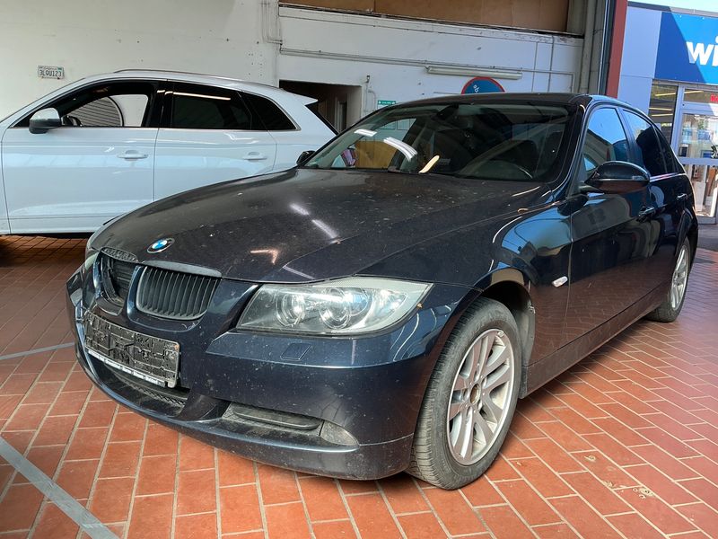 BMW 3er 320i 2008 – снимка 1