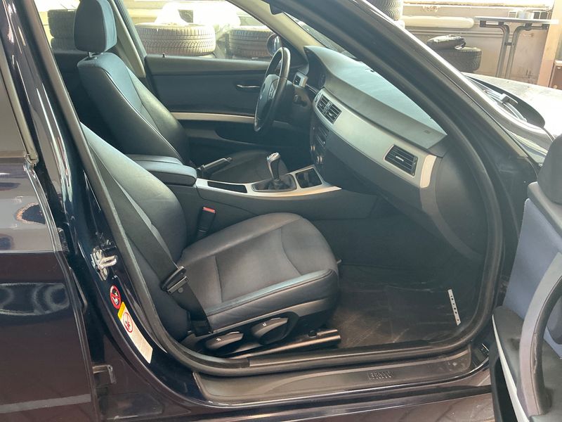 BMW 3er 320i 2008 – снимка 3
