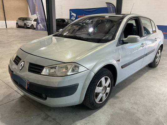 Renault Megane 1.6 Expression Confort 2004 – снимка 1
