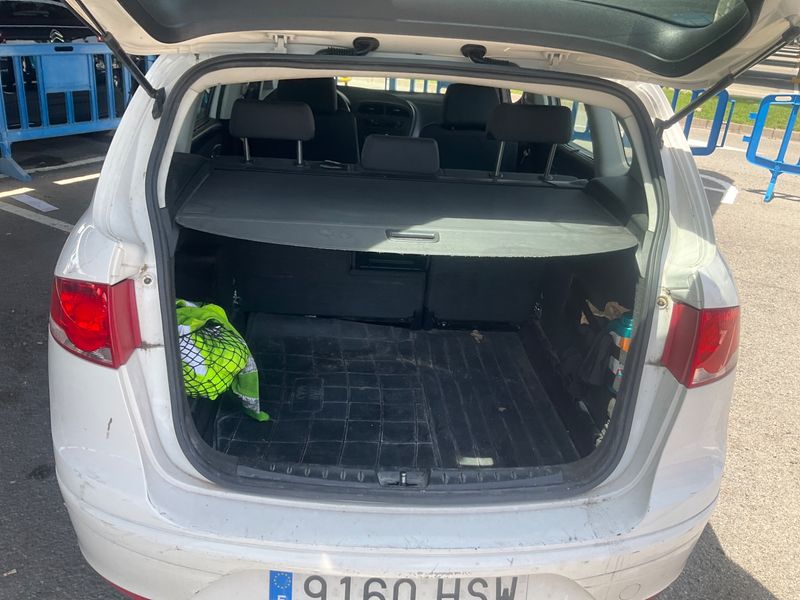 Seat Altea 1.6 TDI 4Kids Reference Ecomotive 2013 – снимка 20