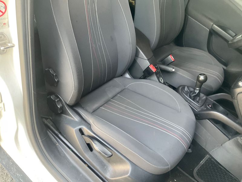 Seat Altea 1.6 TDI 4Kids Reference Ecomotive 2013 – снимка 16
