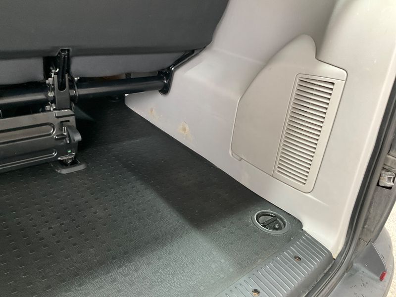Volkswagen T6 Kombi 2.0 TDI 2019 – снимка 27