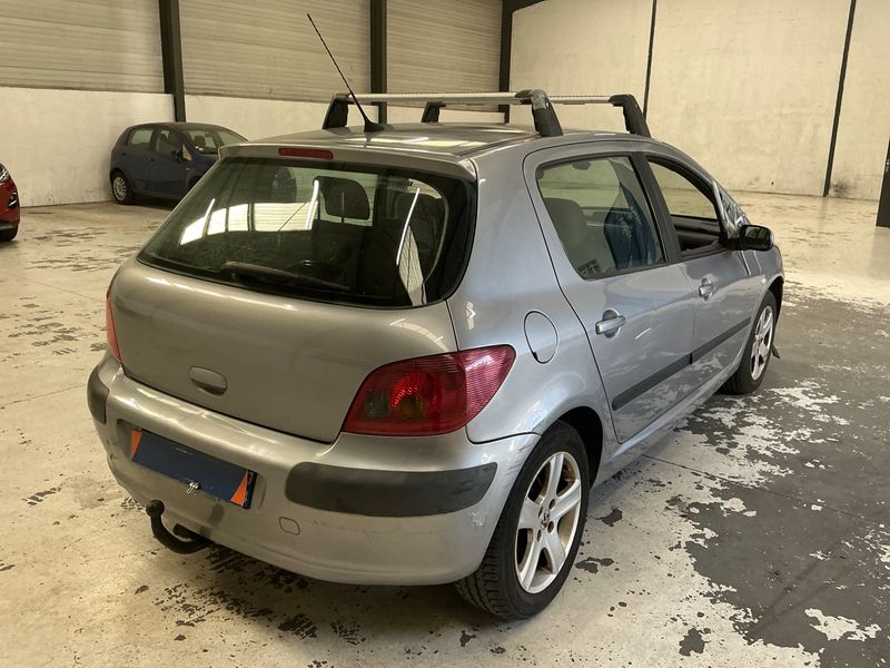 Peugeot 307 2.0 Griffe 2005 – снимка 2