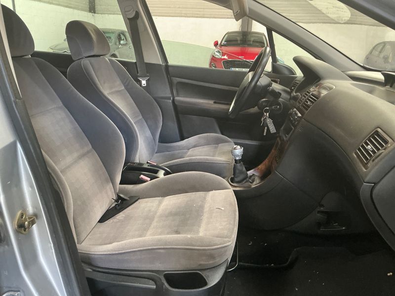 Peugeot 307 2.0 Griffe 2005 – снимка 3