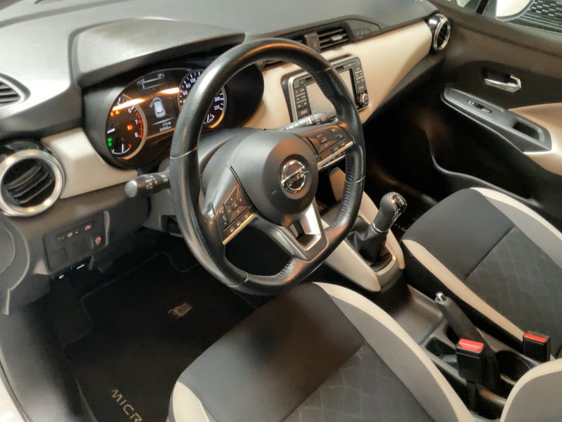 Nissan Micra 0.9 N-Connecta 2018 – снимка 17