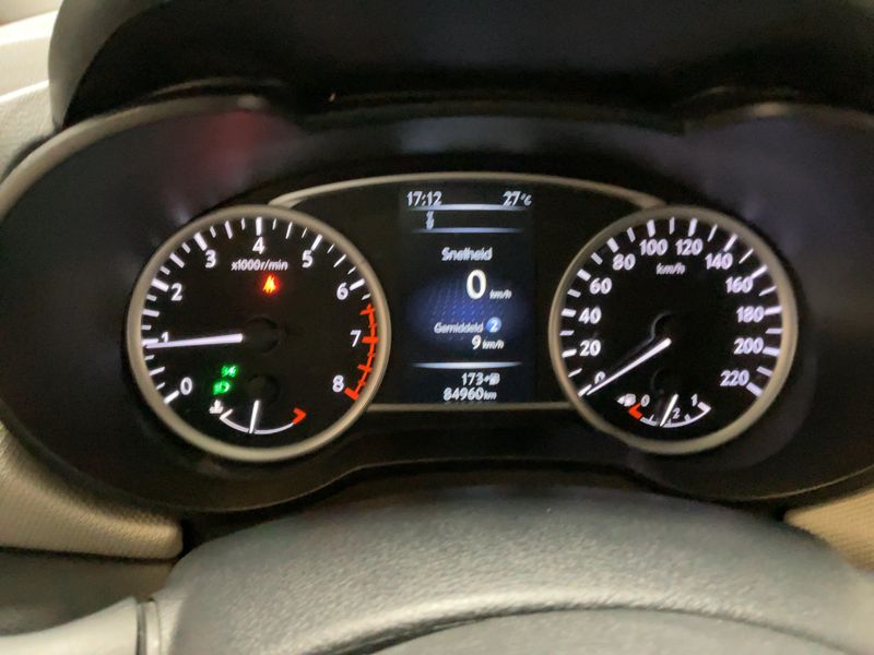 Nissan Micra 0.9 N-Connecta 2018 – снимка 18