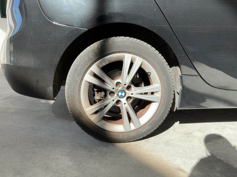 BMW 2er 218i Active Tourer Advantage 2020 – снимка 9