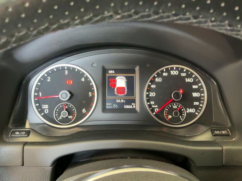 Volkswagen Tiguan 2.0 TDI Sport & Style 4Motion BlueMotion Tech 2014 – снимка 19