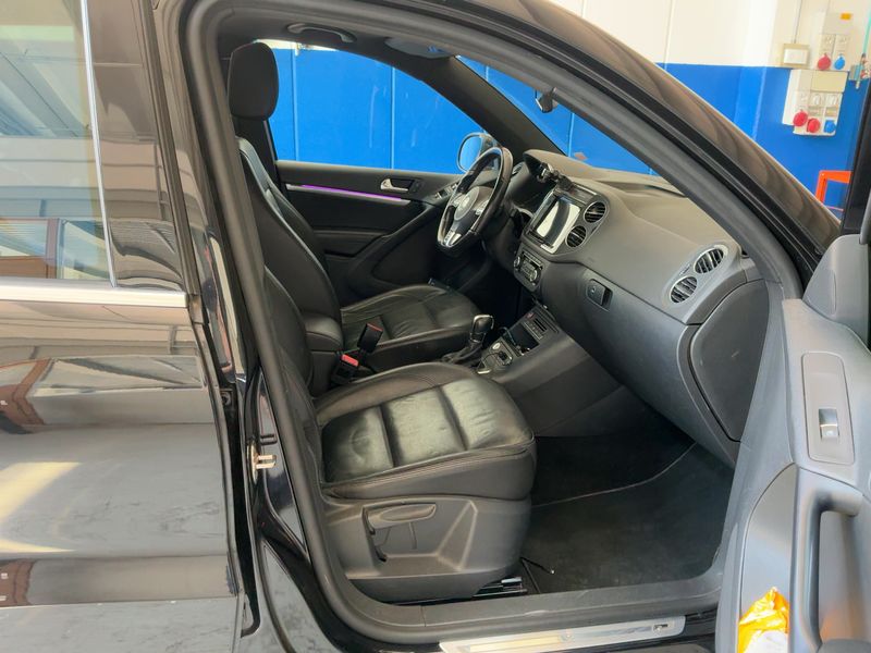 Volkswagen Tiguan 2.0 TDI Sport & Style 4Motion BlueMotion Tech 2014 – снимка 17