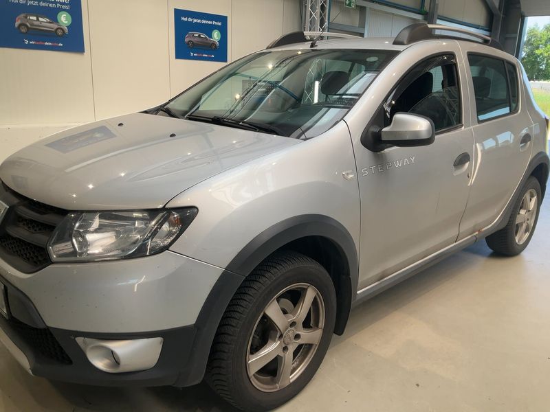 Dacia Sandero 1.5 dCi Stepway Ambiance 2014 – снимка 2
