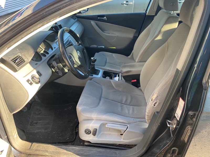 Volkswagen Passat 1.9 TDI Comfortline 2008 – снимка 3