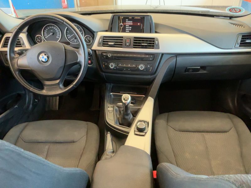 BMW 3er 316i 2013 – снимка 18
