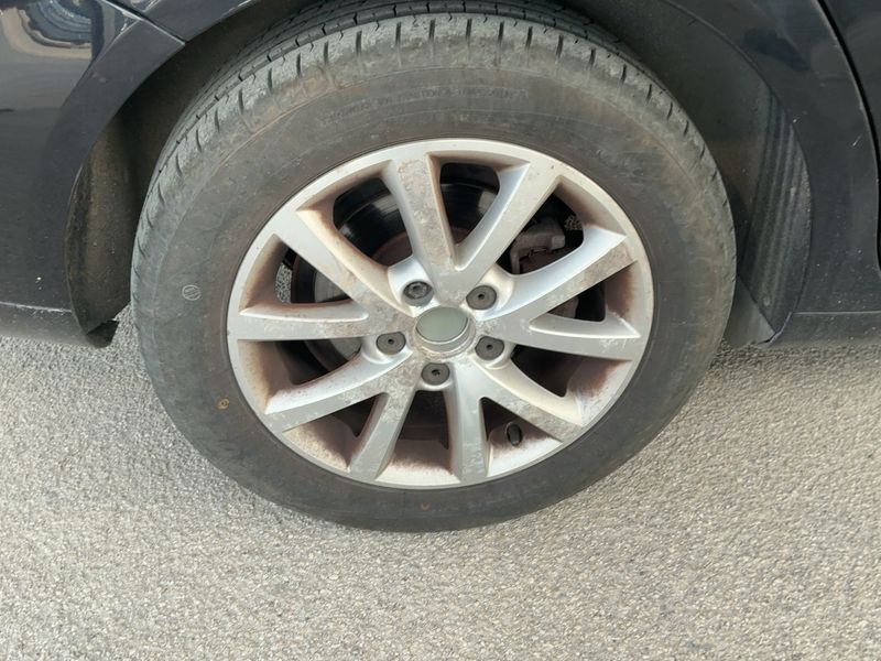 Volkswagen Golf VI 1.6 TDI Highline 2010 – снимка 9