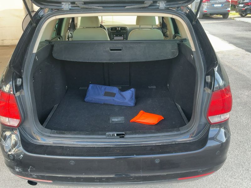 Volkswagen Golf VI 1.6 TDI Highline 2010 – снимка 10
