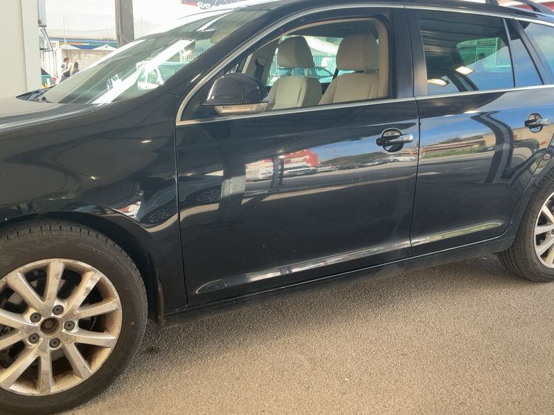 Volkswagen Golf VI 1.6 TDI Highline 2010 – снимка на щета 4