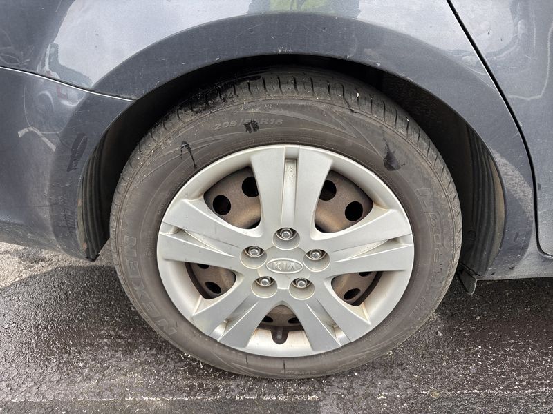 Kia cee'd 1.6 CRDi EX 2010 – снимка 29
