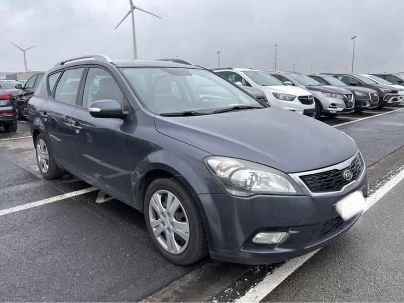 Kia cee'd 1.6 CRDi EX 2010 – снимка 6