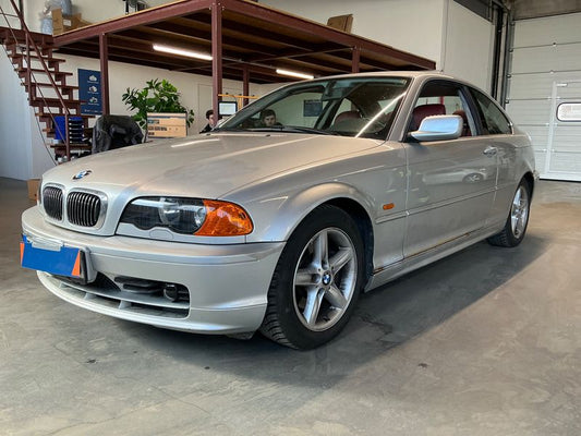 BMW 3er 325Ci 2000 – снимка 1