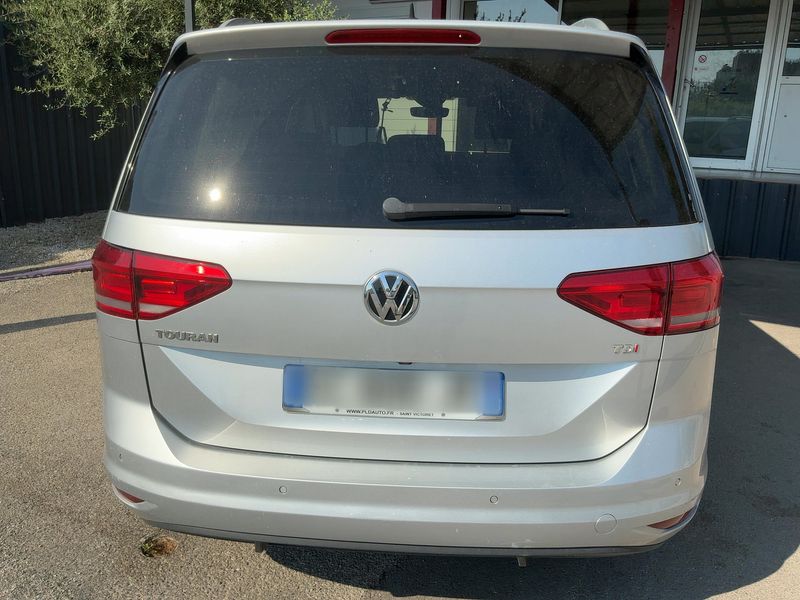 Volkswagen Touran 1.6 TDI Comfortline BlueMotion Tech 2016 – снимка 7