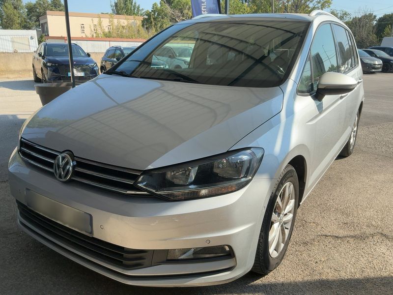 Volkswagen Touran 1.6 TDI Comfortline BlueMotion Tech 2016 – снимка 1
