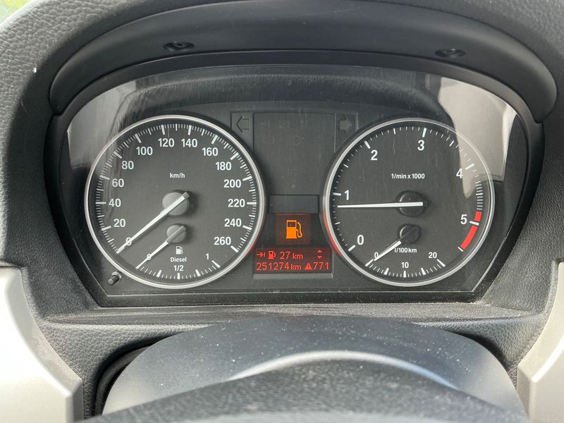 BMW 3er 320d 2009 – снимка 4