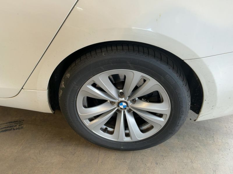 BMW 5er 530d GT xDrive 2011 – снимка 5