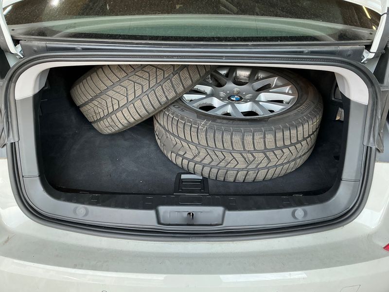 BMW 5er 530d GT xDrive 2011 – снимка 16