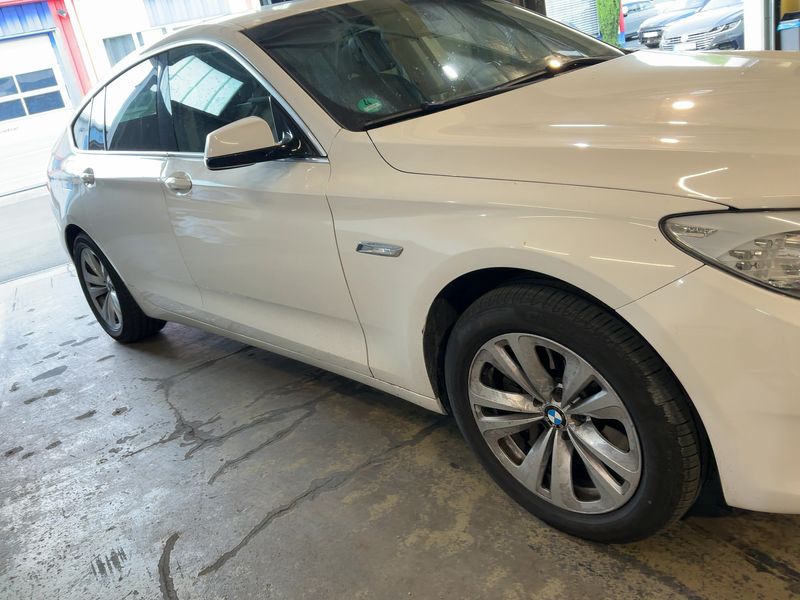 BMW 5er 530d GT xDrive 2011 – снимка 12