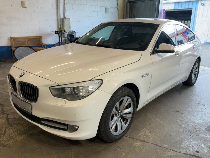 BMW 5er 530d GT xDrive 2011 – снимка 1