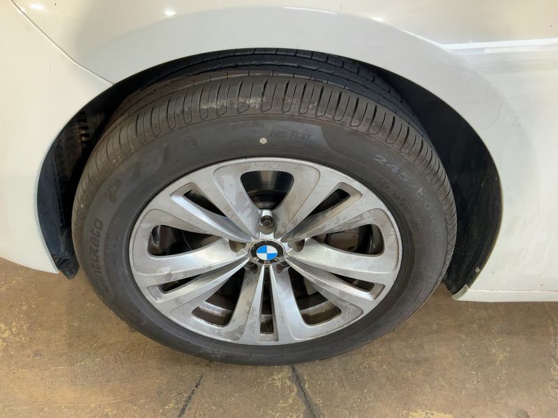 BMW 5er 530d GT xDrive 2011 – снимка 3