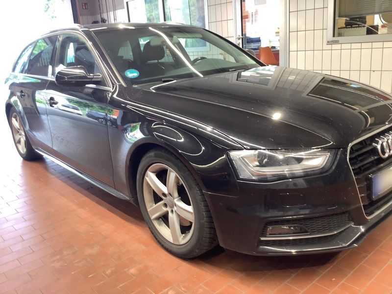 Audi A4 1.8 TFSI Ambition 2014 – снимка 12
