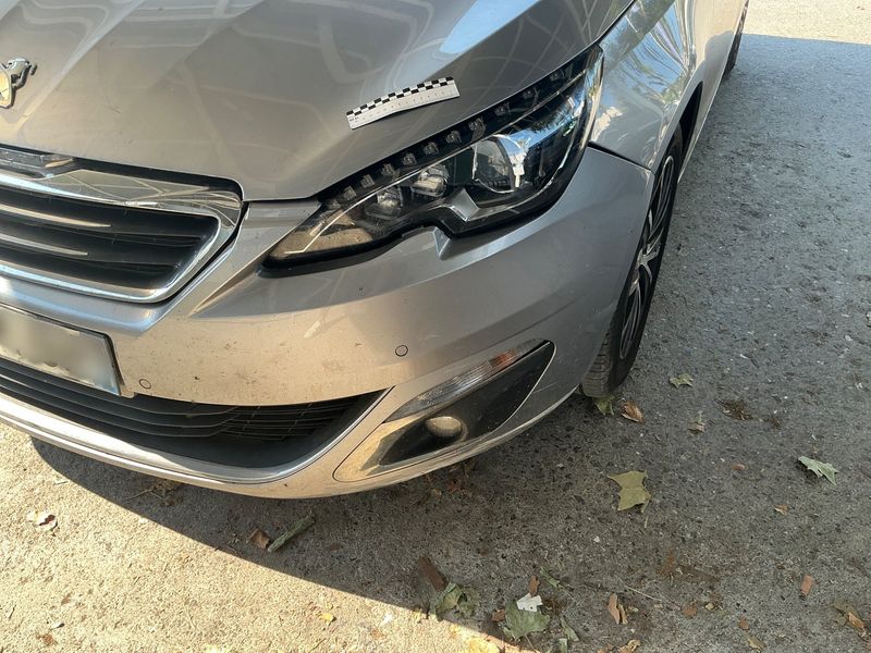 Peugeot 308 1.6 Blue-HDi Allure 2015 – снимка 33