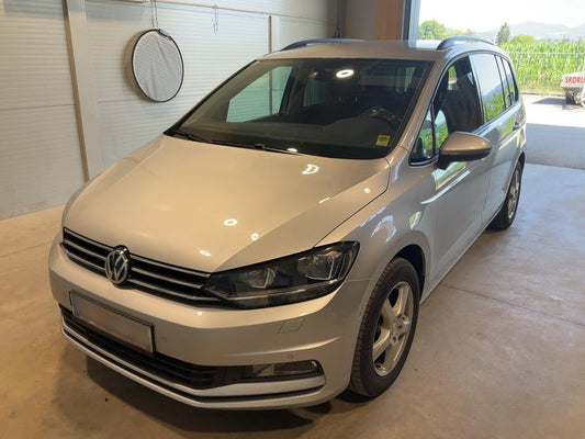 Volkswagen Touran 1.6 TDI Comfortline BlueMotion Tech 2016 – снимка 1