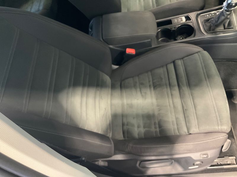 Volkswagen Touran 1.6 TDI Comfortline BlueMotion Tech 2016 – снимка 37