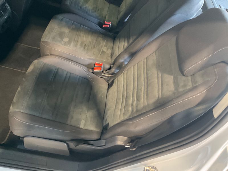 Volkswagen Touran 1.6 TDI Comfortline BlueMotion Tech 2016 – снимка 34