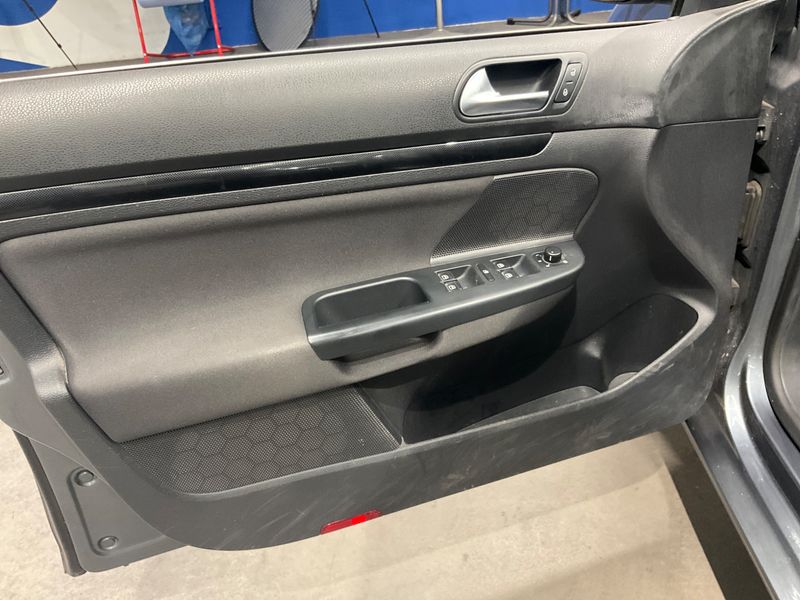 Volkswagen Golf VI 1.4 TSI Comfortline 2011 – снимка 30