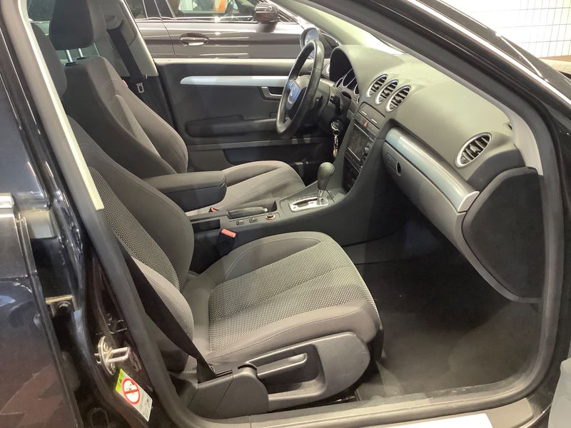 Seat Exeo 2.0 TDI Style 2012 – снимка 3