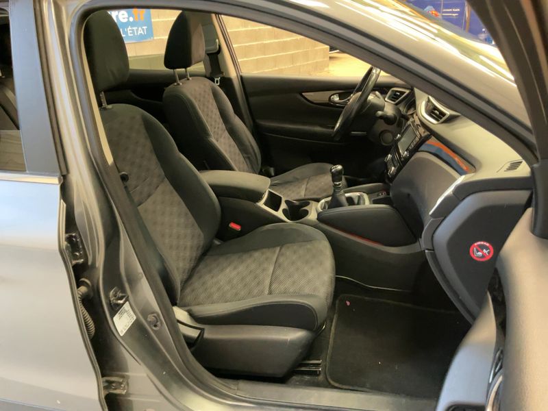 Nissan Qashqai 1.6 dCi Connect Edition 2014 – снимка 16