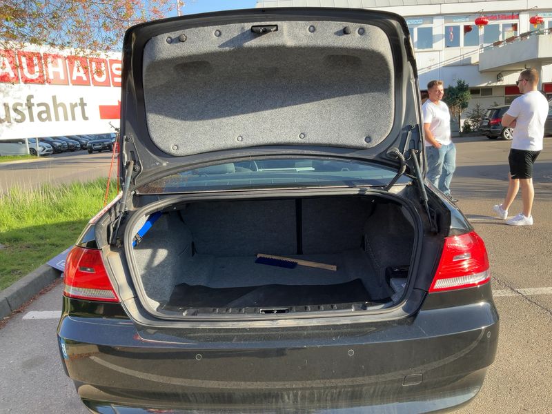 BMW 3er 320i 2009 – снимка 15