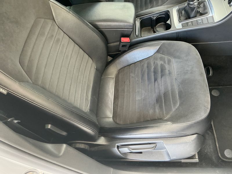 Volkswagen Passat 2.0 TDI Highline BlueMotion Tech 2014 – снимка на щета 49