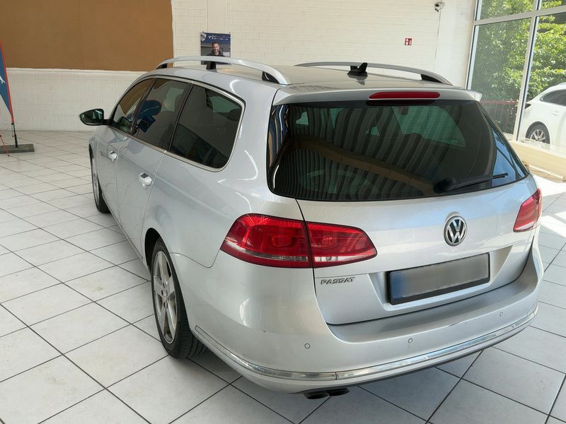 Volkswagen Passat 2.0 TDI Highline BlueMotion Tech 2014 – снимка 3