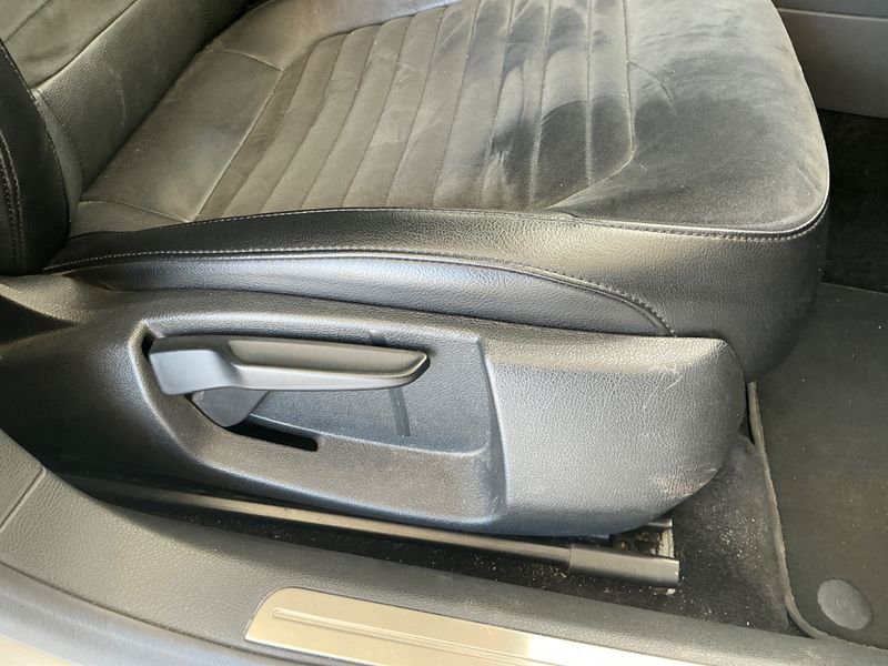 Volkswagen Passat 2.0 TDI Highline BlueMotion Tech 2014 – снимка на щета 42