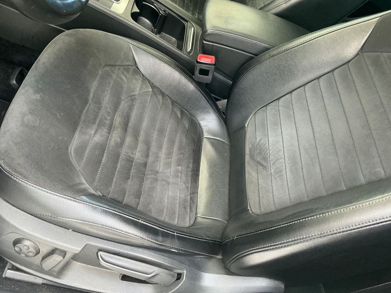 Volkswagen Passat 2.0 TDI Highline BlueMotion Tech 2014 – снимка на щета 45