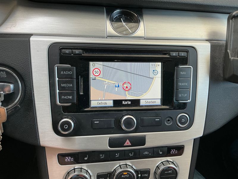 Volkswagen Passat 2.0 TDI Highline BlueMotion Tech 2014 – снимка 37